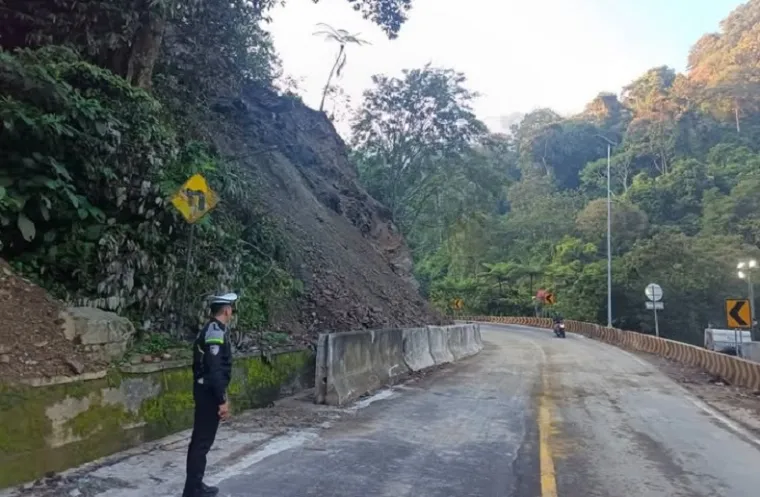 Lokasi longsor di Jalur Lembah Anai Sumbar