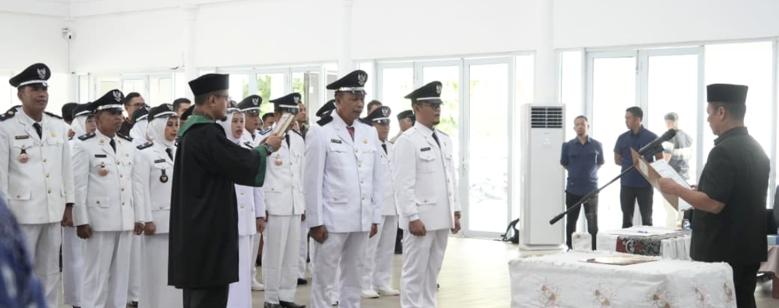 Pelantikan 22 Pj Kades di Kuansing