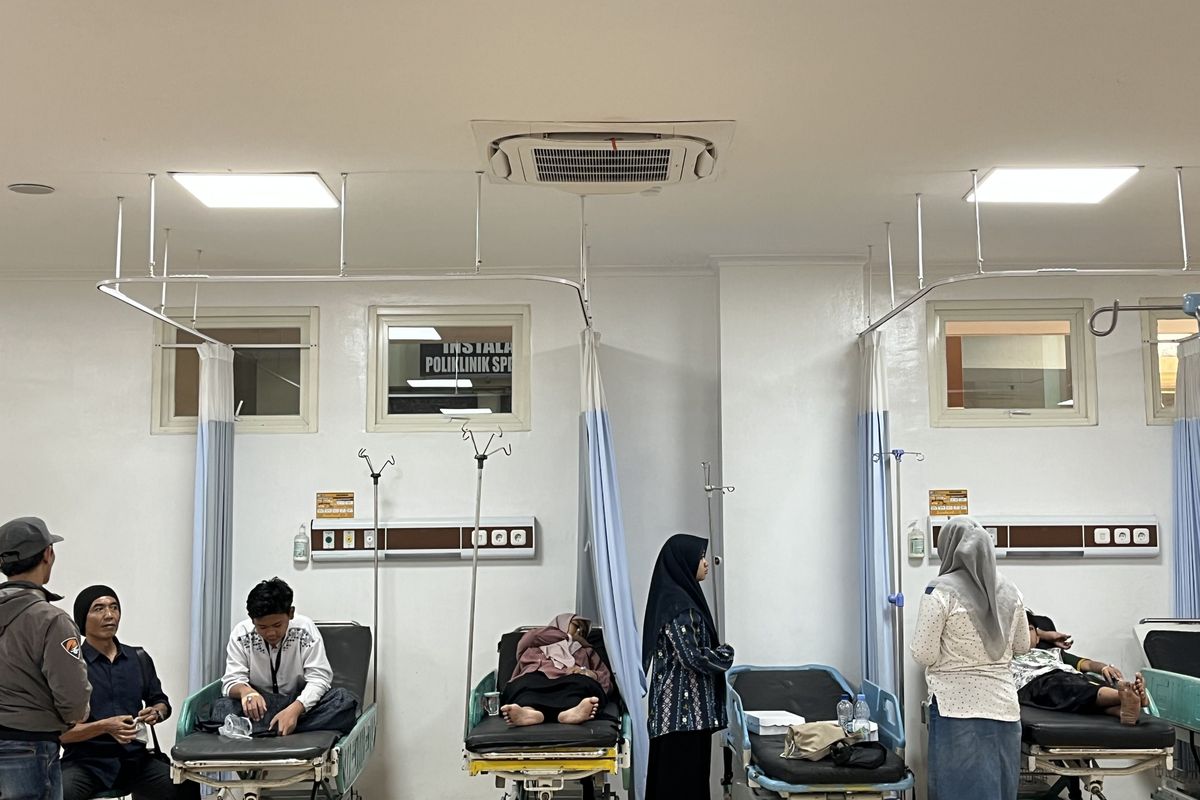 Perawatan Korban Keracunan MBG/Kompas.com