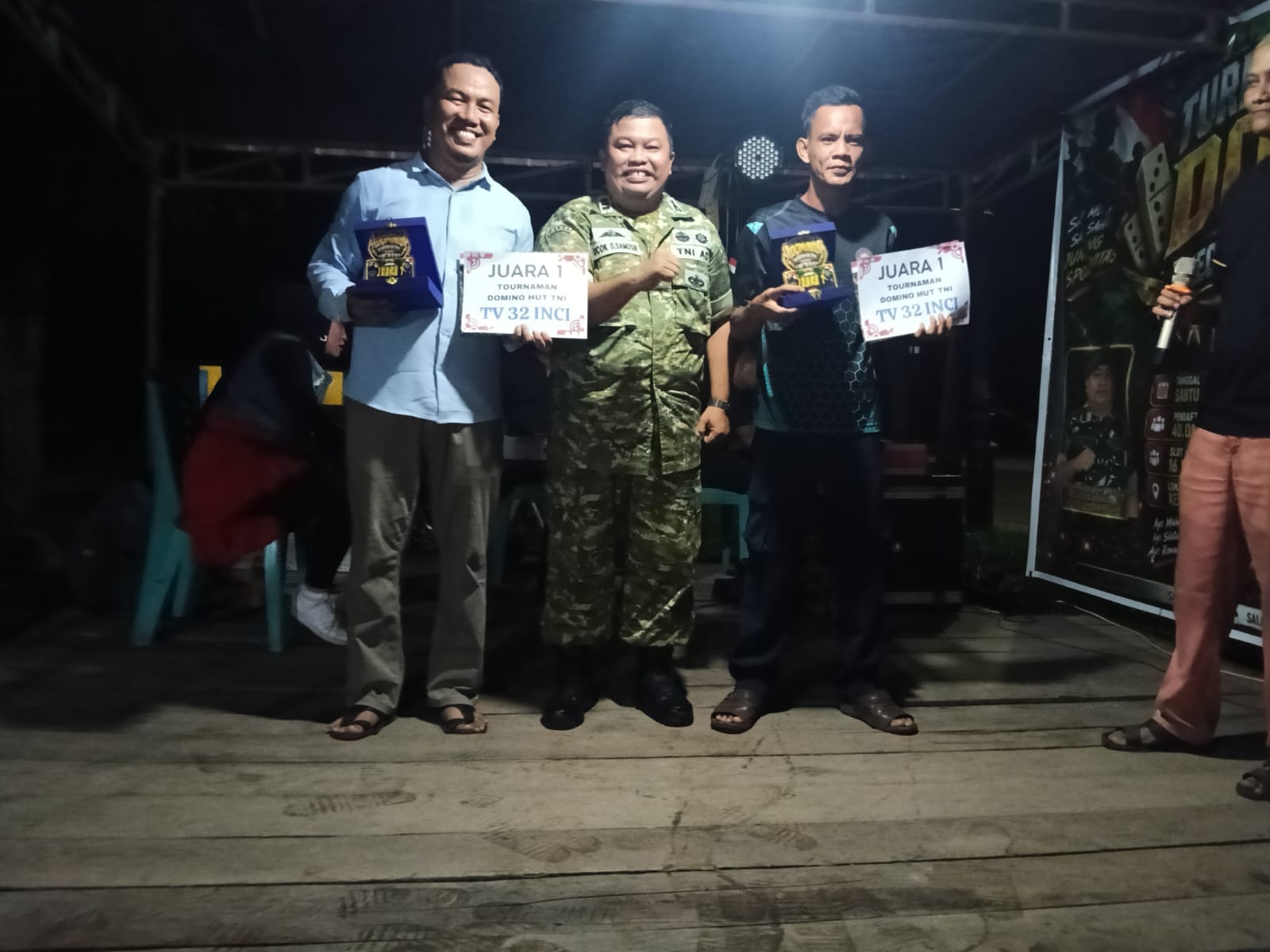 Berlangsung Meriah, Danramil 05/Bukit Batu Tutup Open Turnamen Domino HUT ke-81 TNI