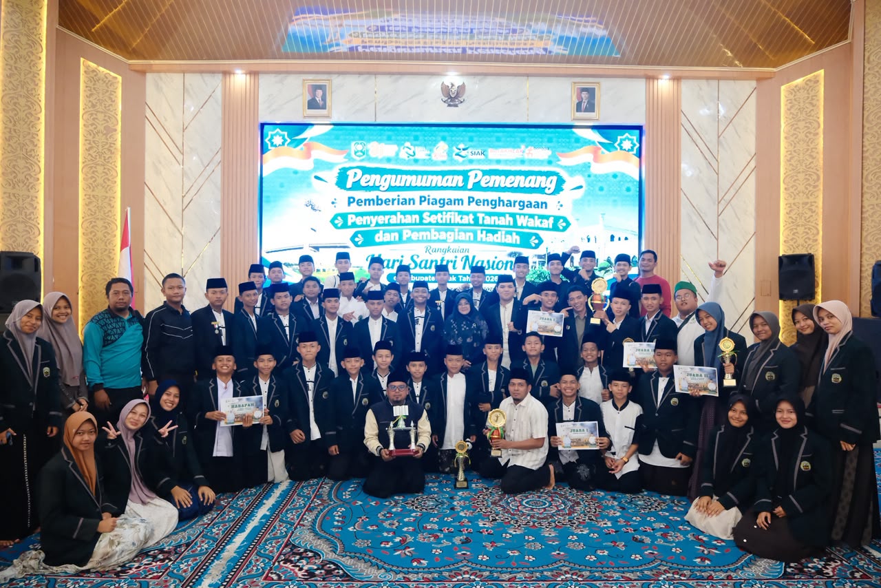 Saat penutupan rangkaian Hari Santri Nasional (HSN) Kabupaten Siak 2026