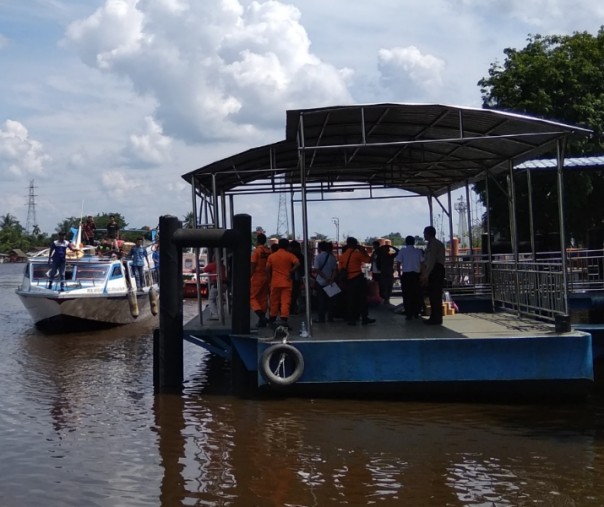 Pelabuhan Sungai Duku di Pekanbaru, Riau. Pelabuhan ini salah satu yang diizinkan untuk lalu lintas hewan dan tumbuhan di Riau. Foto: Surya/Riau1.