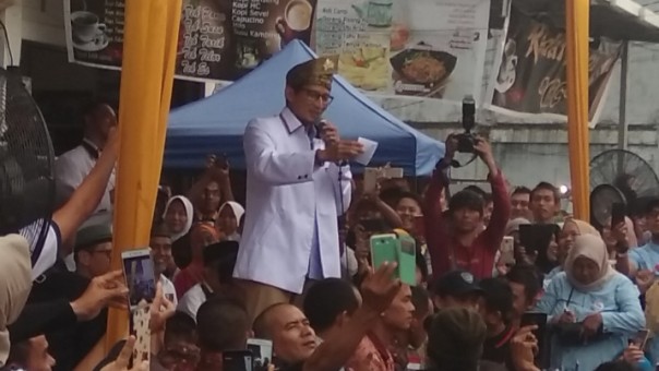 Cawapres Nomor urut 02, Sandiaga Salahuddin Uno saat kampanye di Markaz Dakwah DPW PKS Riau (foto: barkah/riau1.com)