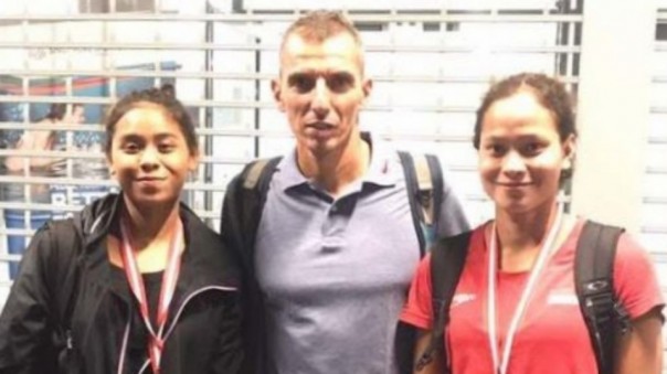 Azzahra, Vanessa dan pelatih renang Riau, David Armandoni