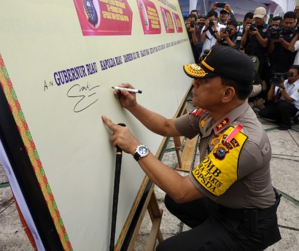 Kapolda Riau Irjen Eko (Foto Riau1)