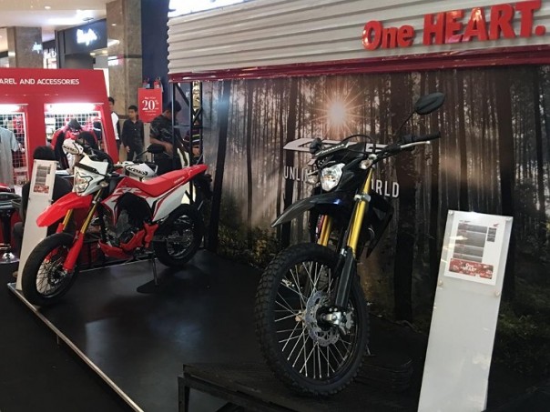 CRF150L dan CRF150L Supermoto tampil di Honda Sport Moto Show 2019 Pekanbaru