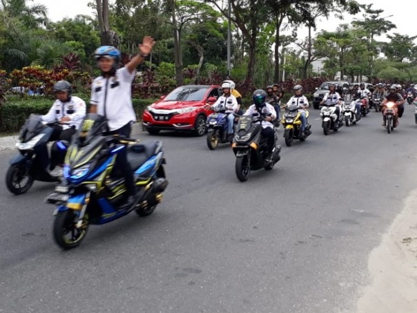 Rider Yamaha Maxi ngabuburit keliling Kota Pekanbaru