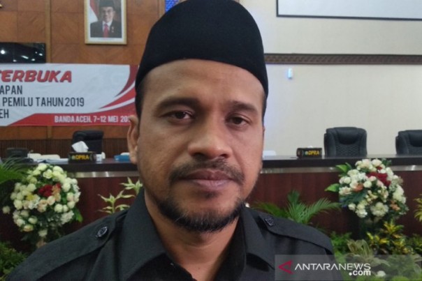 Anggota KIP Aceh, Munawar Syah.