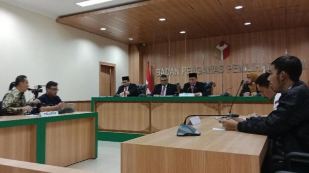 Sidang Bawaslu terkait dugaan kecurangan situng KPU (detik.com)