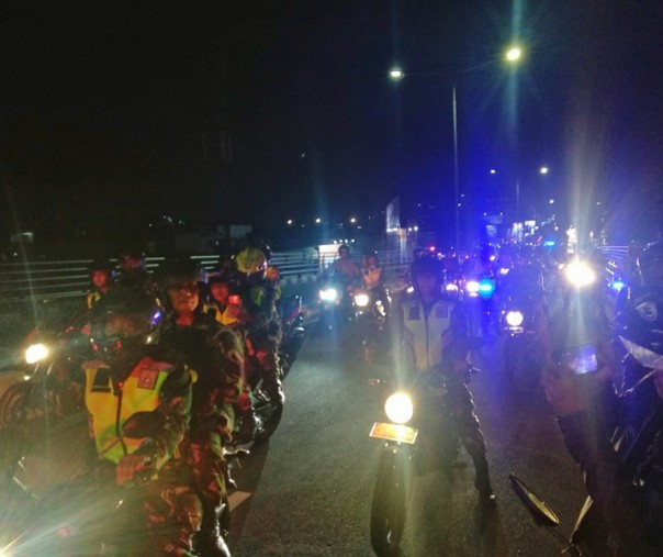 Patroli skala besar yang digelar TNI dan Polri di Pekanbaru (Hadi/Riau1)