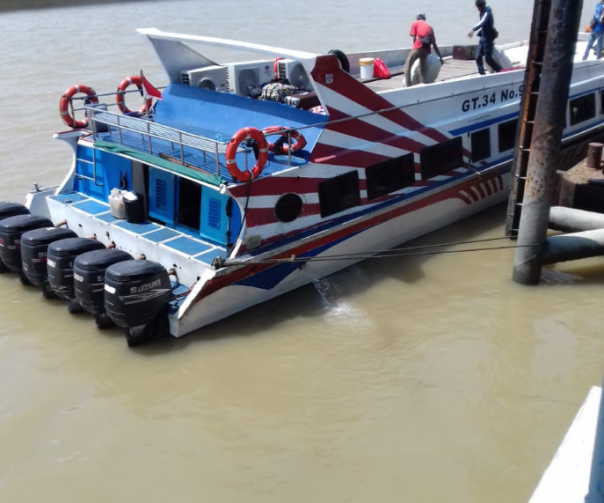 Speedboat Meranti Ekspress/R1.puri