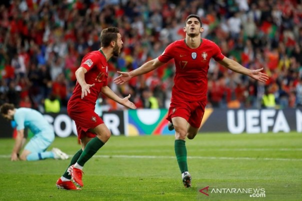 Pemain Timnas Portugal Goncalo Guedes usai mencetak gol ke gawang Belanda, Senin dini hari WIB. 