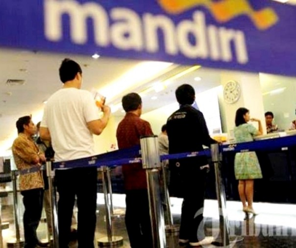 Ilistrasi nasabah yang sedang mengantri di Bank Mandiri (Foto: Istimewa/tribunews.com)