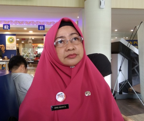 Kepala Dinas Kependudukan dan Catatan Sipil Kota Pekanbaru Irma Novita. Foto: Surya/Riau1.