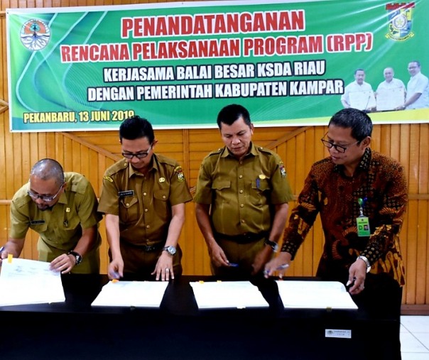 Kerja sama antara BBKSDA Riau dengan Pemerintah Kabupaten Kampar (Foto: Istimewa/BBKSDA Riau)