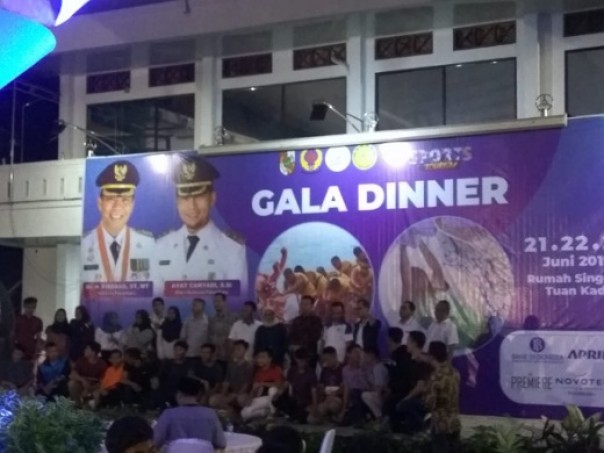 Tim PODSI Bengkalis saat mengikuti gala dinner di kediaman Wali Kota Pekanbaru