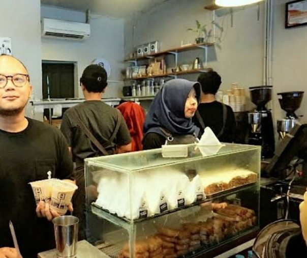Ilustrasi kedai kopi (Foto: Istimewa/Internet)