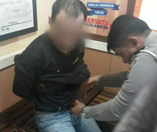 Terduga pelaku jambret yang diamankan Polantas di Jalan Senapelan Pekanbaru.