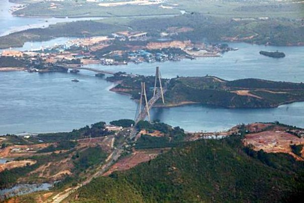 Ilustrasi jembatan Barelang di Batam.