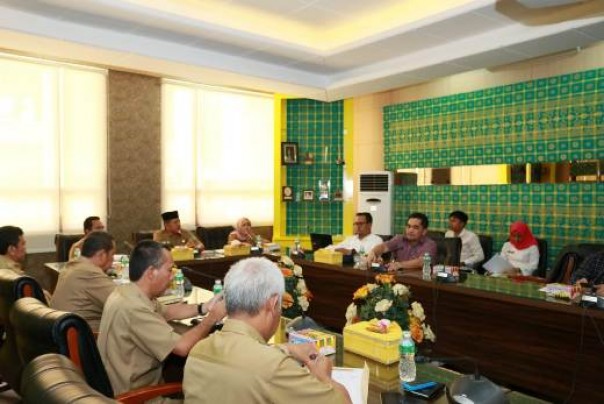 Rapat koordinasi usulan warisan dunia ke UNESCO di ruang rapat Pucuk Rebung, Kantor Bupati Siak