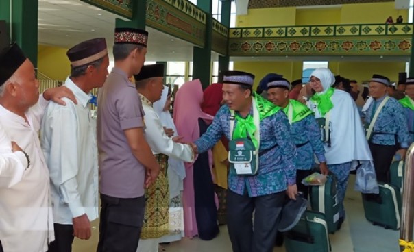 Bupati HM Harris lepas 271 JCH Pelalawan