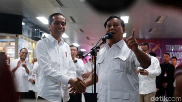 Prabowo Subianto bertemu Jokowi