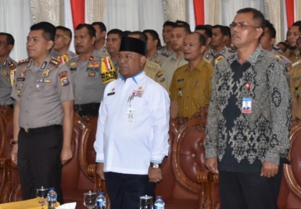 Plh Bupati Kampar, Yusri saat menghadiri sosialisasi BPNT tahap II di Aula Rumah Dinas Bupati Kampar