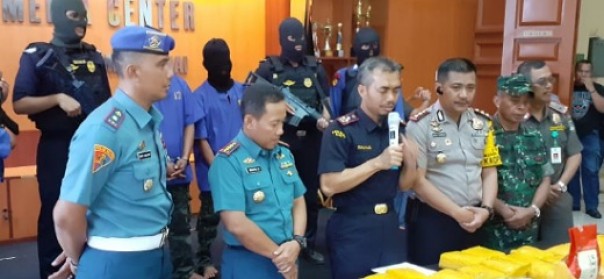 Ekspos penangkapan pelaku penyelundupan narkoba senilai Rp50 miliar di perairan Bengkalis