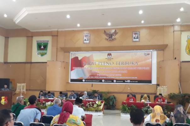 Suasana Rapat Pleno penetapan anggota DPRD Kota Solok terpilih.
