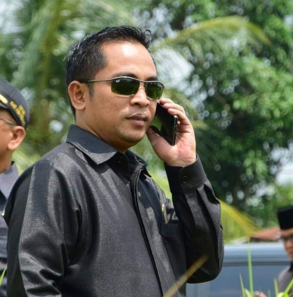 Dedi Putra, Foto Internet