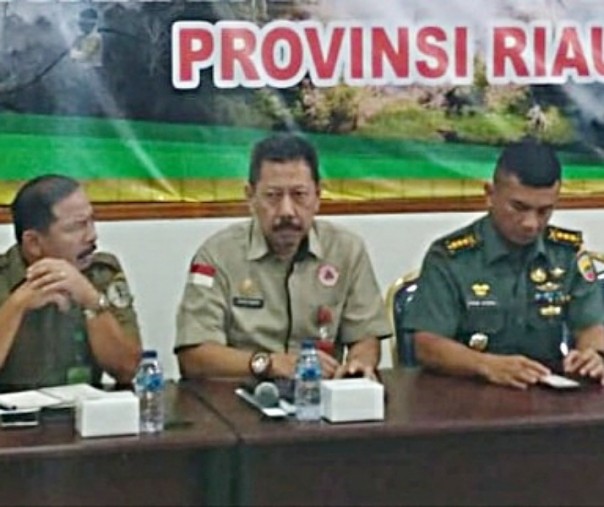 Suasana rapat karhutla Riau di Posko Karhutla Riau (Foto: Zar/Riau1.com)