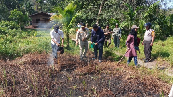 Antisipasi Karhutla, Camat Tebing Tinggi Gelar Patroli