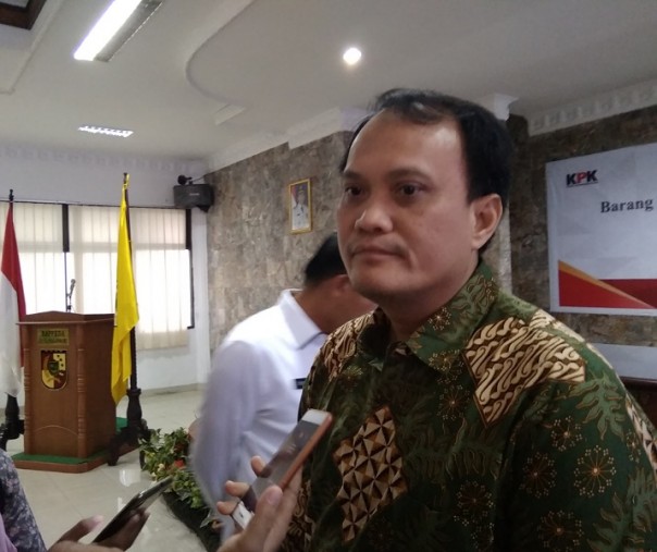 Koordinator Unit Pelacakan Aset, Pengelolaan Barang Bukti, dan Eksekusi (Labuksi) KPK Mungki Hadipratikto. Foto: Surya/Riau1.