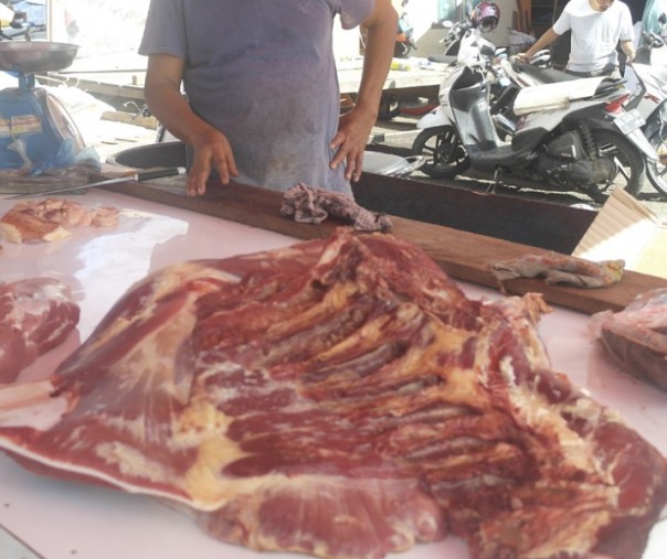 Ilustrasi pedagang daging. Foto: Surya/Riau1.