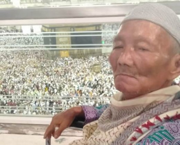 Almarhum Usman Mambo Zainal, jamaah haji asal Kecamatan Tualang, Siak saat menunaikan ibadah haji