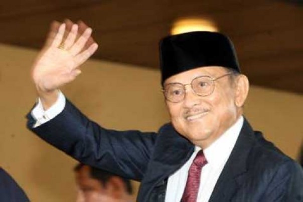 BJ Habibie. 