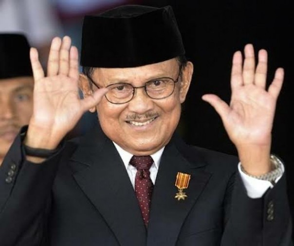 Presiden Republik Indonesia Ketiga BJ Habibie. Foto: Detik.com.