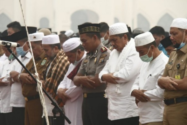 Bupati Siak, Alfedri salat istisqa berjamaah