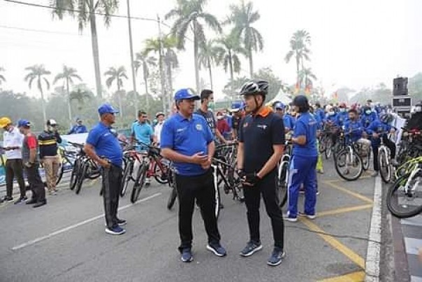 Bupati Siak, Alfedri jelang pelaksanaan fun bike dalam rangkaian TdSi 2019