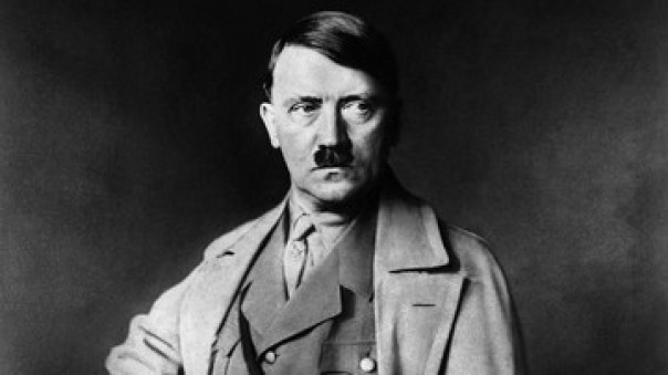 Pimpinan Nazi, Adolf  Hitler .