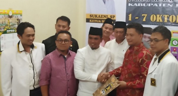 Wakil Ketua DPRD Riau, Zukri Misran mendaftar ke DPD PKS Pelalawan untuk maju pada Pilkada 2020