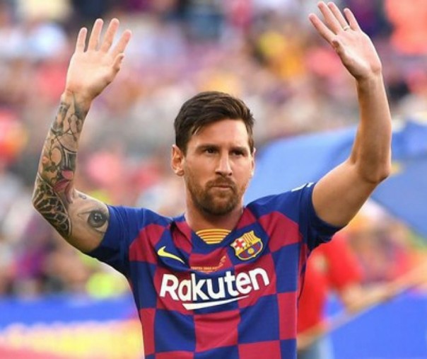 LIonel Messi tak senang dianggap dewa karena takut anaknya meniru hal tersebut. Foto: Getty Images.