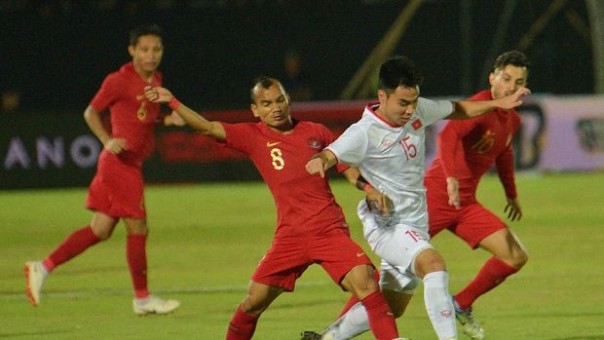 Timnas Indonesia disikat Vietnam 1-3.
