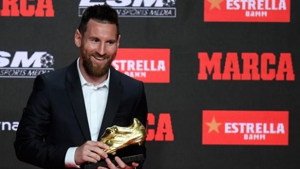 Lionel Messi dan sepatu emasnya, Rabu. 