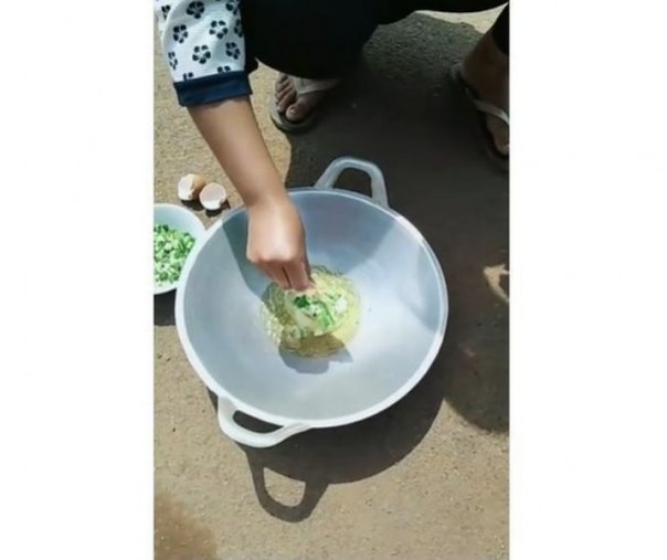 Ilustrasi masak telur dibawah sinar matahari (Foto: Istimewa/internet)