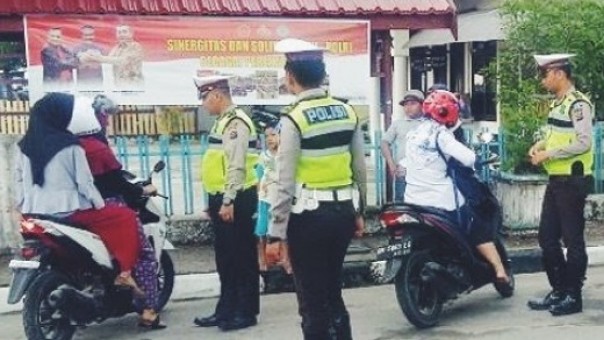 Personel Polantas Polres Inhil saat menggelar Operasi Zebra Muara Takus 2019 beberapa waktu lalu