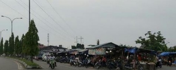 Pasar Segitiga di Kecamatan Tualang