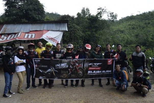 Puluhan bikers Honda CRF150L jelajah alam ke Candi Muara Takus, XIII Koto Kampar