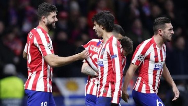 Pemain Atletico Madrid meluapkan kegembiraannya. 