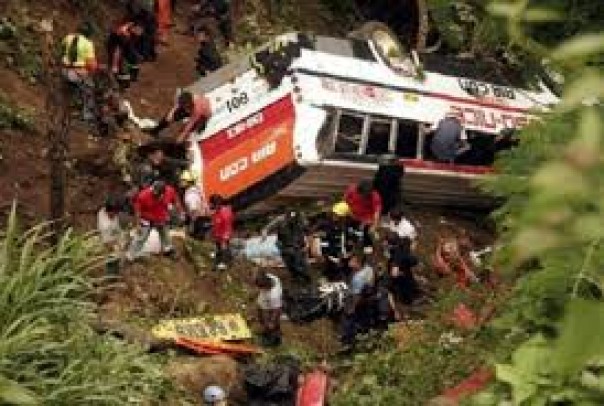 Setidaknya 14 Peziarah Meninggal dan Belasan Lainnya Luka-luka Akibat Kecelakaan Bus di Nepal